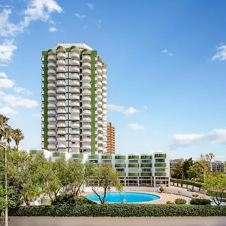 Charming W/ Pool & Balcony In By Lovelystay * Portimão
