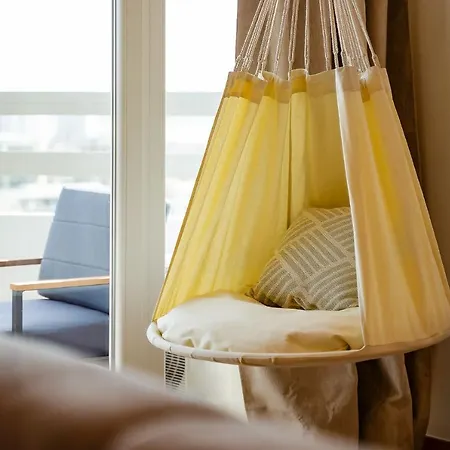 Charming W/ Pool & Balcony In By Lovelystay شقة بورتيماو