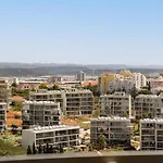 Charming W/ Pool & Balcony In By Lovelystay Διαμέρισμα Portimão