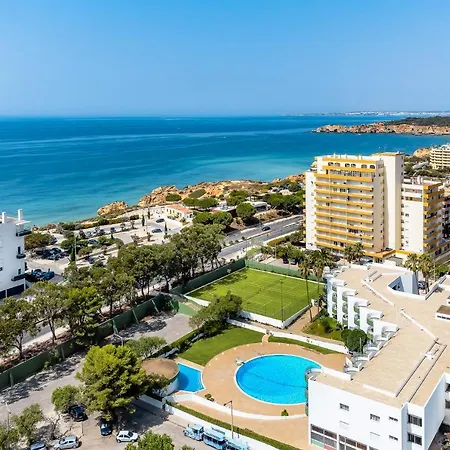 Charming W/ Pool & Balcony In By Lovelystay Apartment Portimao